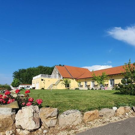 Naiada Villa Ostrov Exteriör bild